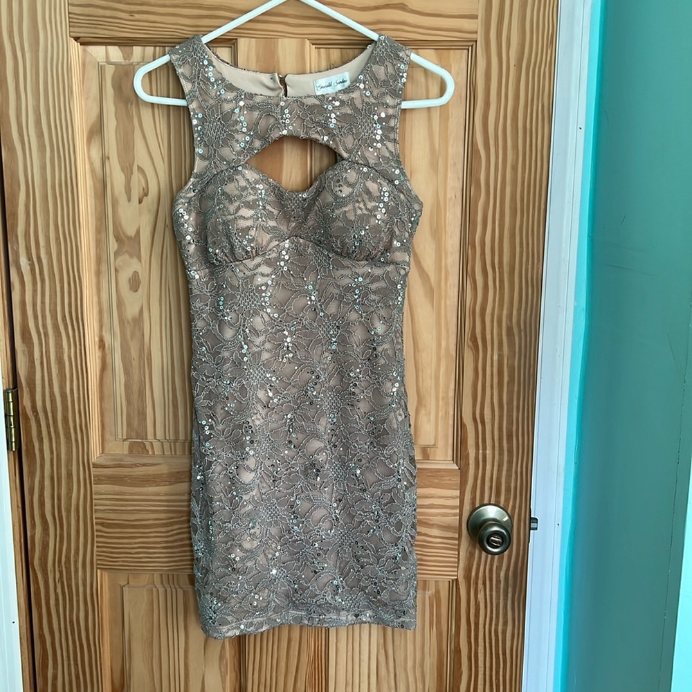 Mini cocktail dress, nude color